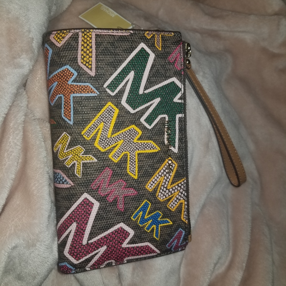 Michael Kors wallet
